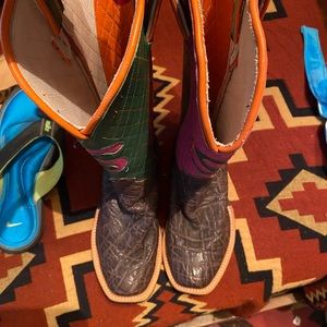 Custom Hand-made Womens Western Boots